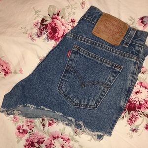 Distressed Levi Shorts